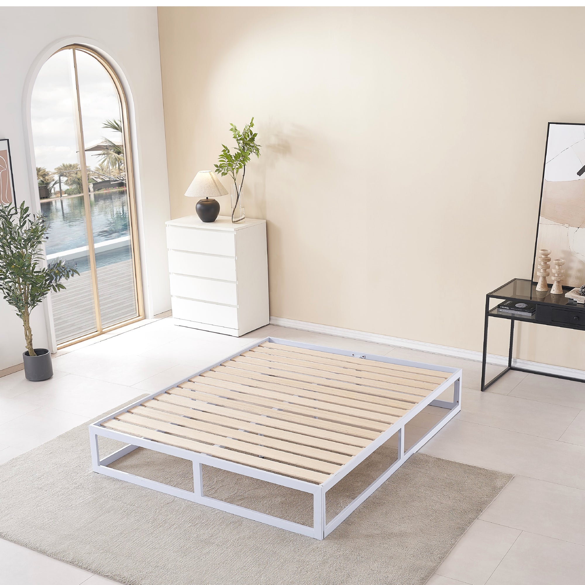 HARUKI - Letto con struttura metallica e doghe in legno naturale, spazio contenitivo di 31,8 cm - Nero o Bianco