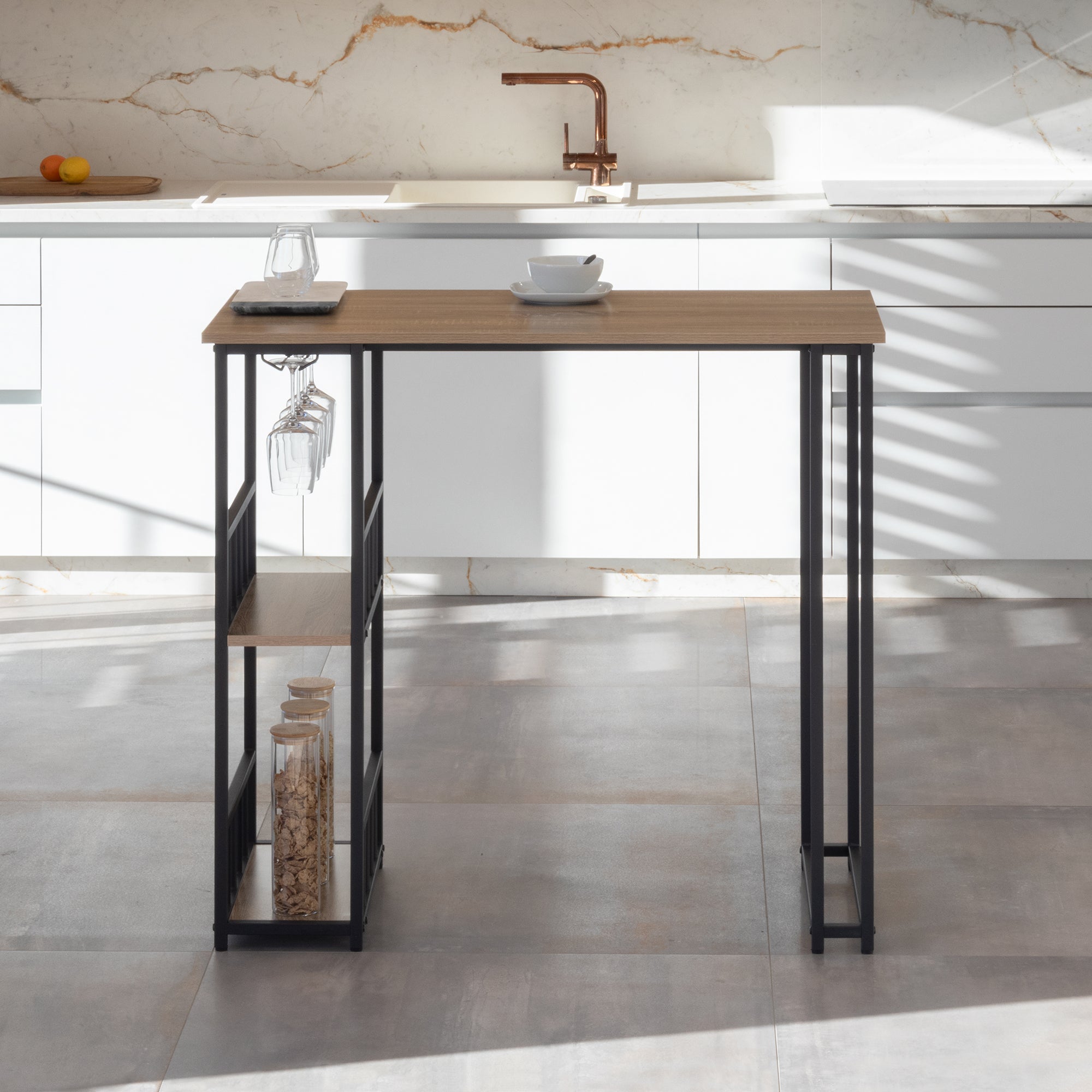 GAVIN - Mesa de bar 110x50 cm, altura 105 cm, con 2 estantes y portacopas, estructura de acero, estilo industrial, negro