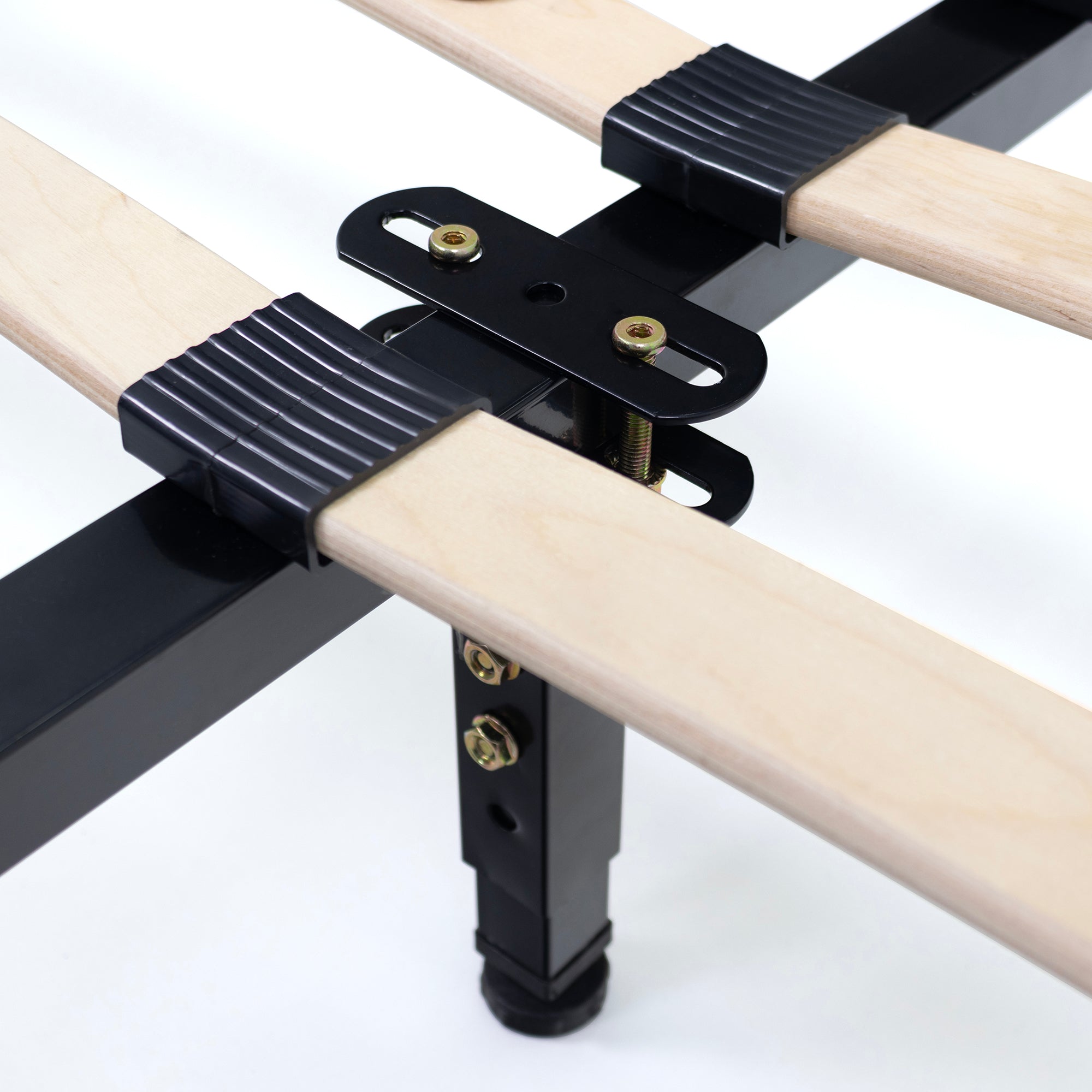 Pata metálica en T regulable de 19–32,5 cm para muebles, hasta 180 kg, negro