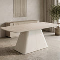 RILKE - Tavolo da pranzo con piano effetto pietra beige chiaro e struttura in metallo color crema