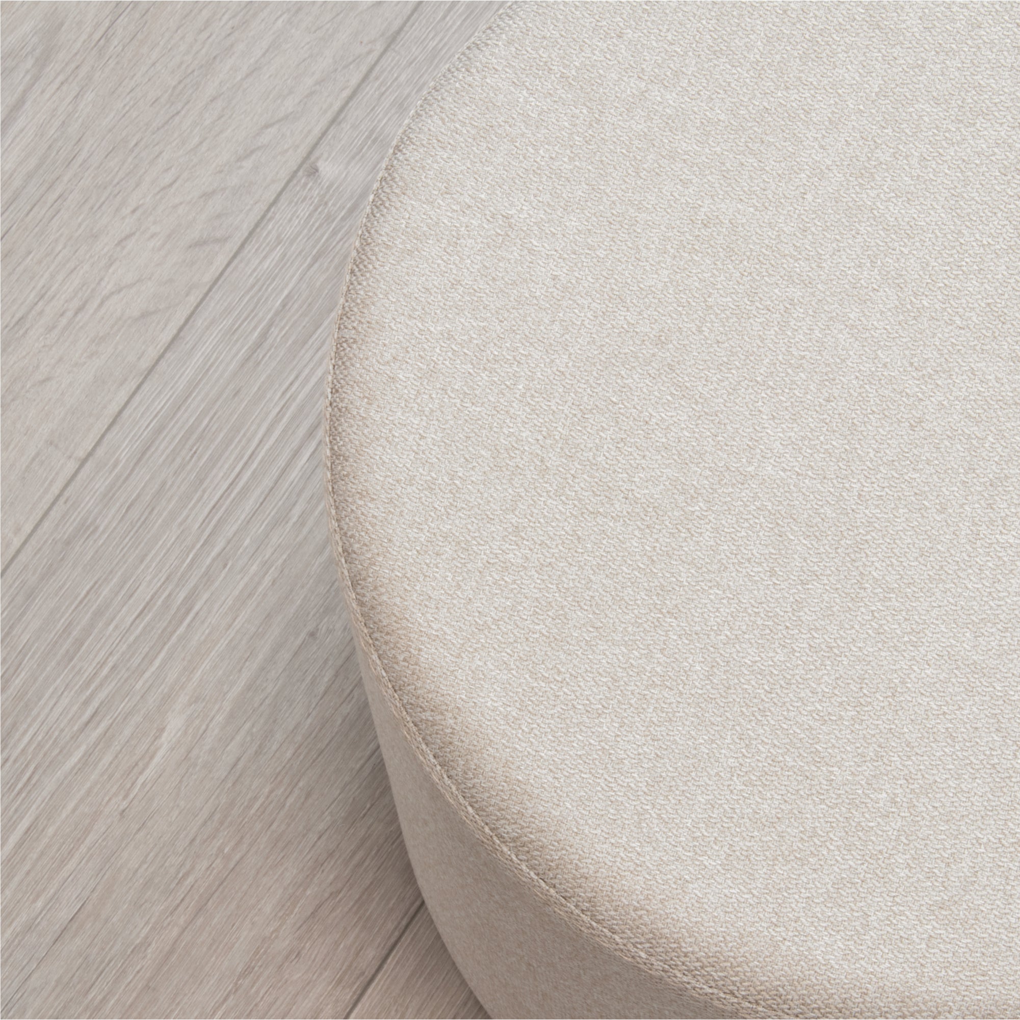 GIGLIO - Mesa de centro con 2 asientos encajables, tablero efecto roble y revestimiento en tejido beige (87x47x45 cm)