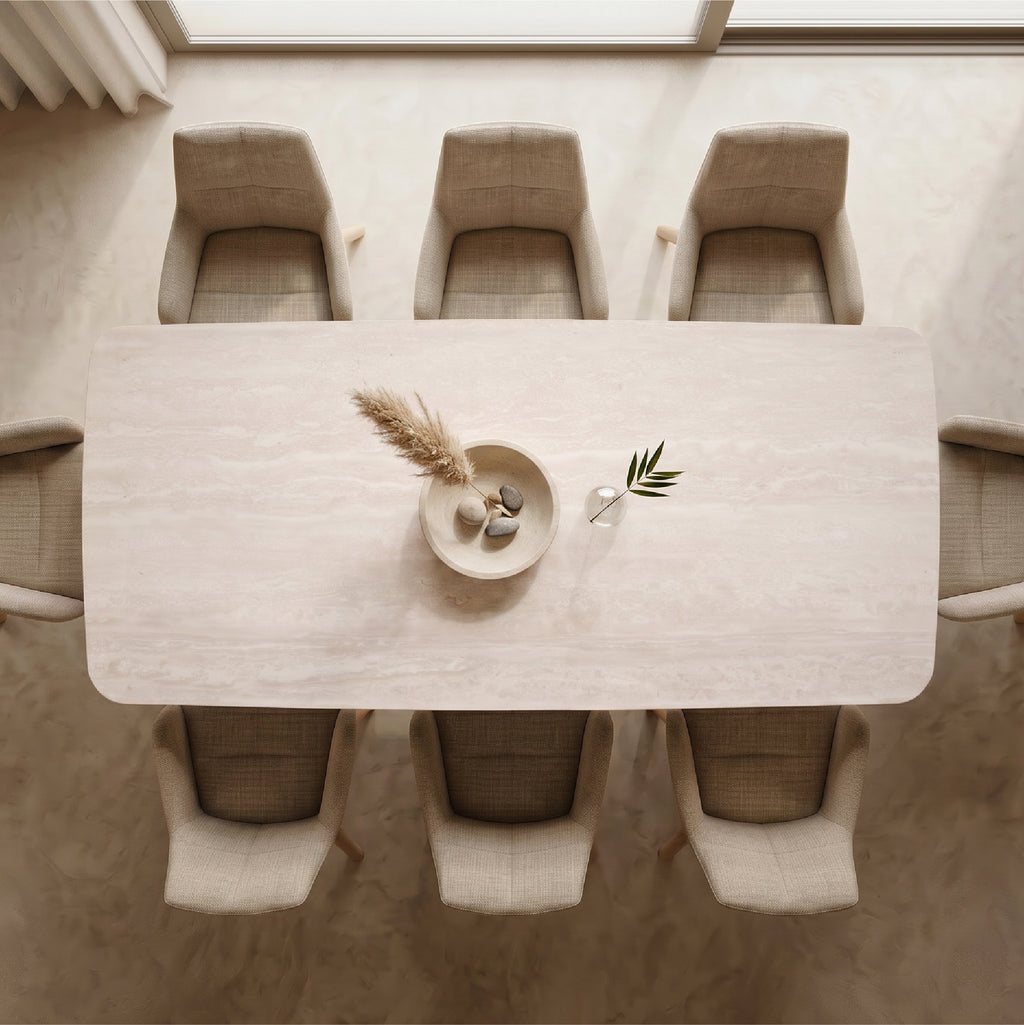 RILKE - Tavolo da pranzo con piano effetto pietra beige chiaro e struttura in metallo color crema