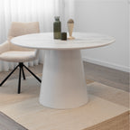 SYLVIA - Mesa de jantar com tampo em melamina efeito mármore e estrutura em MDF branco (Ø120 x 75 cm)
