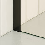 OLIVIA - Pannello Doccia Walk-In in Vetro Parzialmente Satinato 10 mm con Profilo e Barra Stabilizzatrice Nero