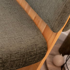 Leah – Cadeirão Acolchoado com Espuma de Alta Densidade 40 kg/m³, Estrutura em Madeira de Bétula, Design Escandinavo, 60x60x75 cm