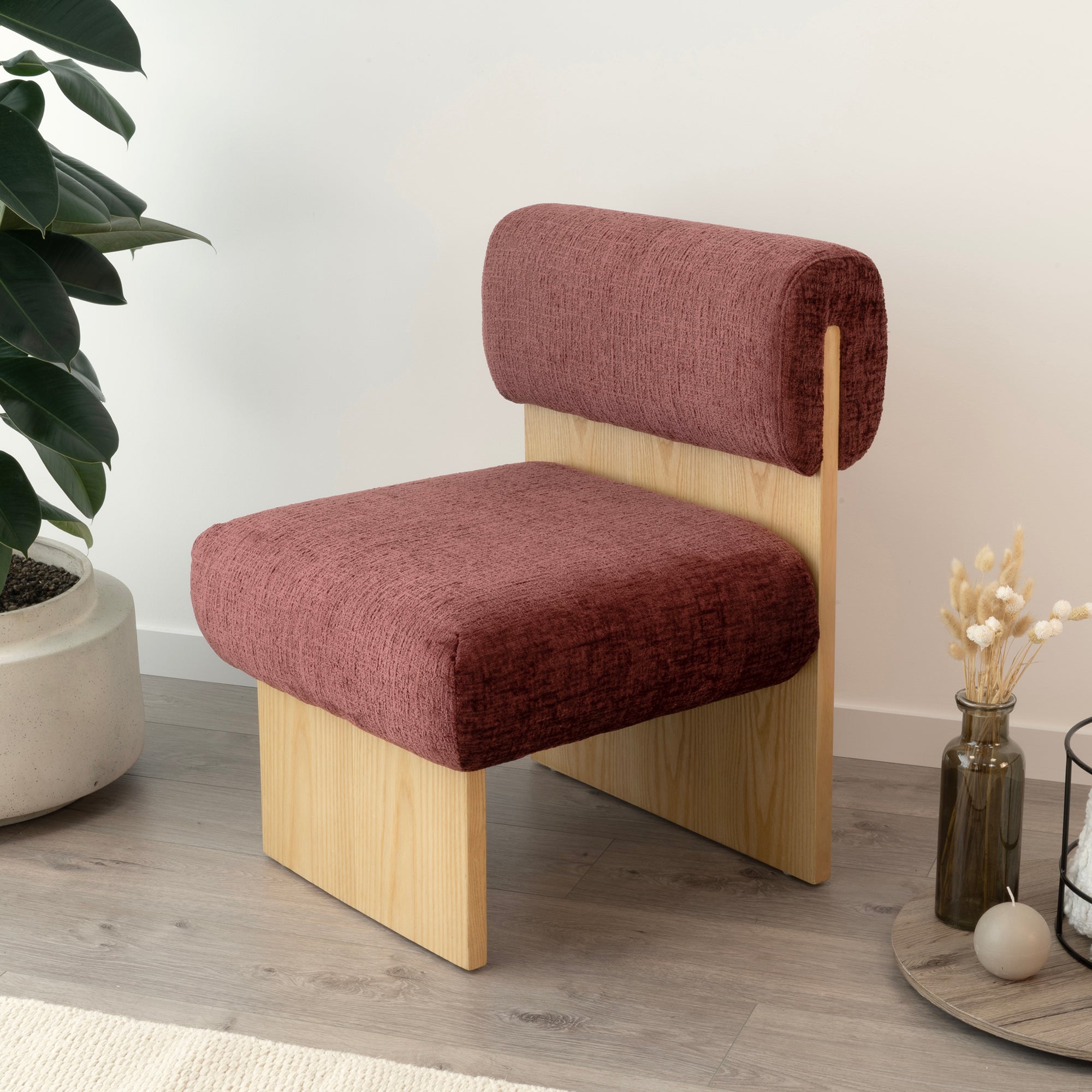 Leah - Sillón acolchado con espuma de alta densidad 40 kg/m³, estructura de madera de abedul, diseño escandinavo, 60x60x75 cm