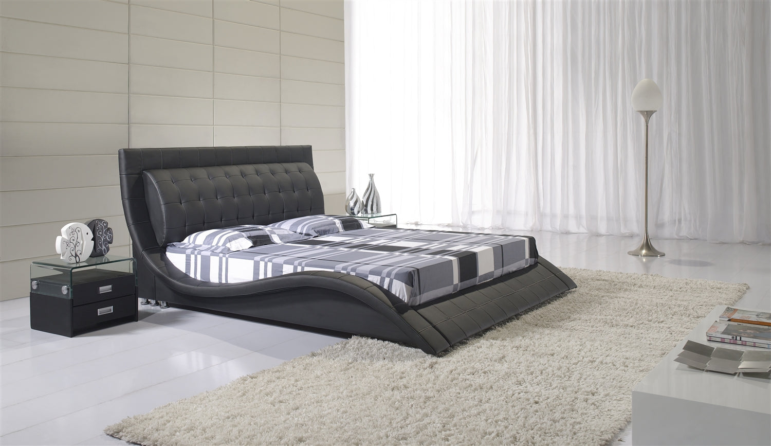 ST. TROPEZ - Letto imbottito di lusso con testiera capitonné, bottoni in pelle o cristalli, in vari colori