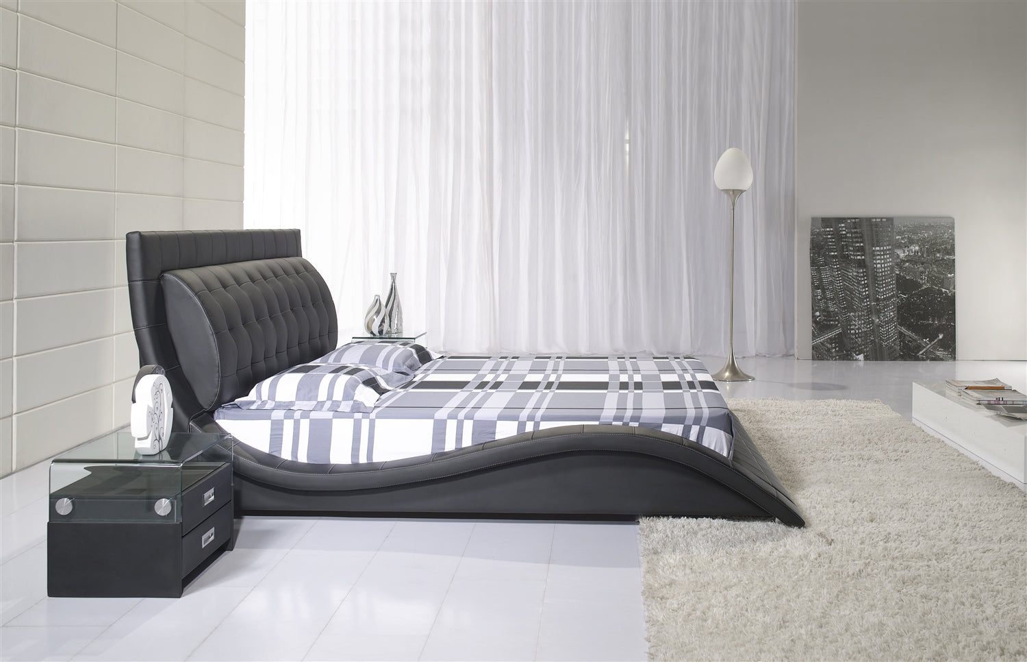ST. TROPEZ - Letto imbottito di lusso con testiera capitonné, bottoni in pelle o cristalli, in vari colori