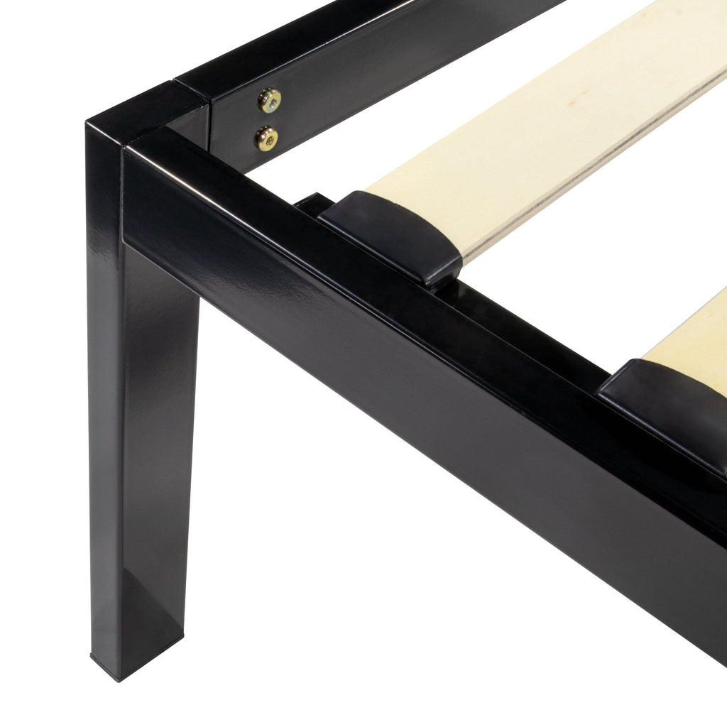 iBase - Letto con struttura metallica e spazio contenitivo di 30 cm in nero e bianco