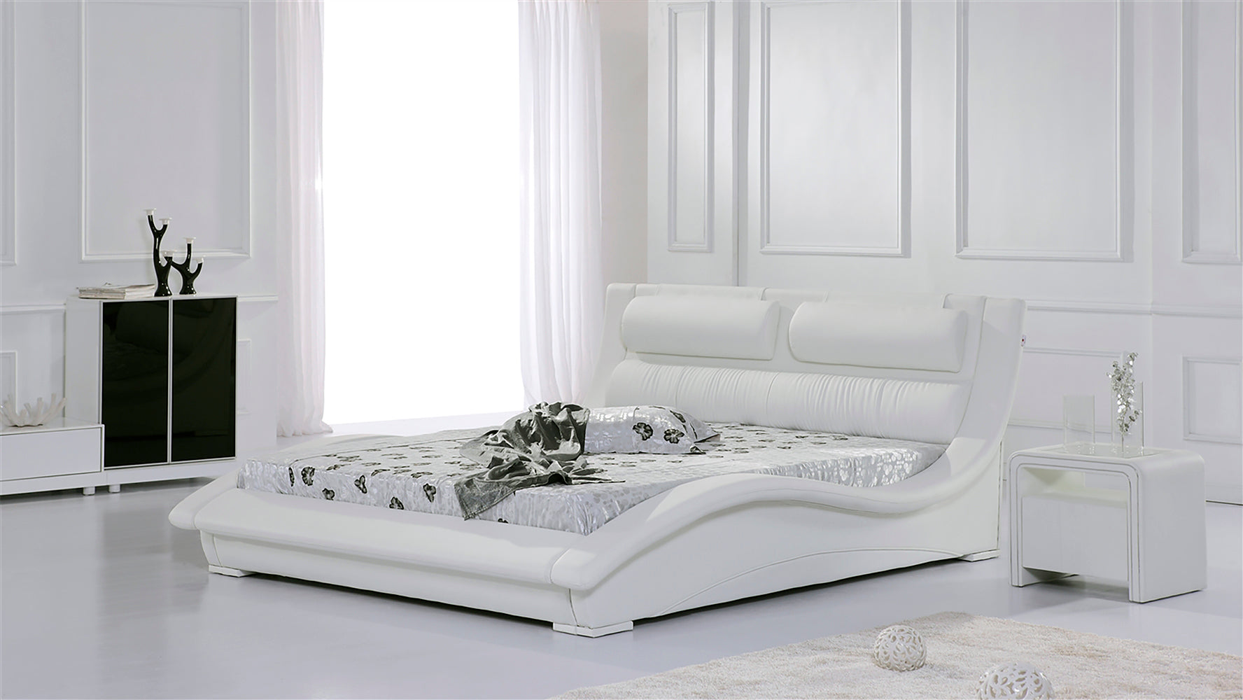 LEANDRO - Letto in pelle sintetica nero e bianco