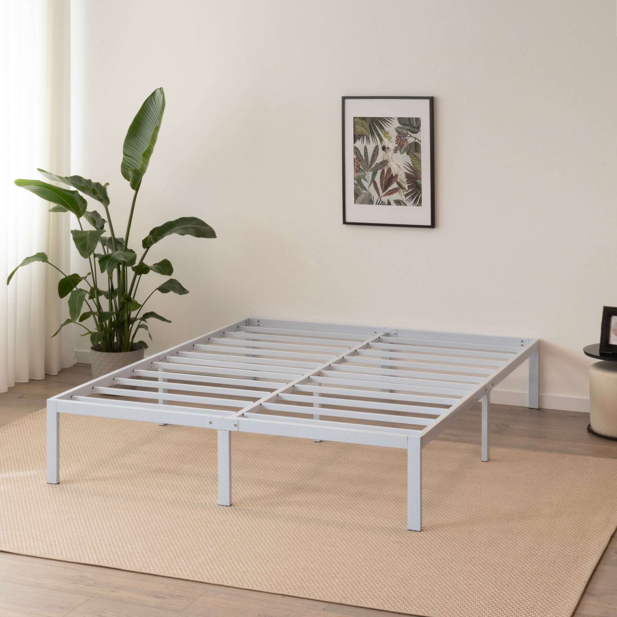 SAPPHO - Letto piattaforma metallico con spazio contenitivo di 31 cm - Nero o Bianco