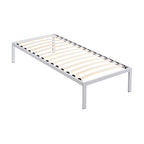 iBase - Letto con struttura metallica e spazio contenitivo di 30 cm in nero e bianco